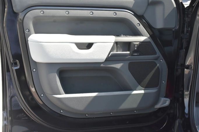 New Land Rover Defender 130 II, 3.0 l, 2025 in Sharjah by Alfaris Used Cars, Black color. Other | AUTO.AE