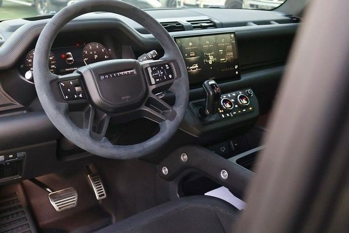 Used Land Rover Defender 90 II, 3.0 l, 2023 in Sharjah by Al Bake Used Cars, Black color.  | AUTO.AE