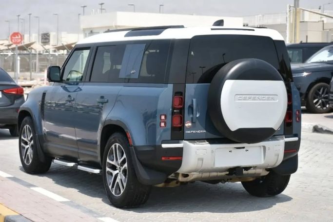 Подержанный Land Rover Defender 110 II, 2.0 л, 2022 в Шардже от Alfaris Used Cars Синий цвет. Other | AUTO.AE
