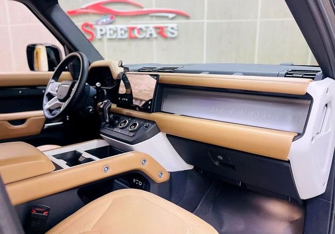 Used Land Rover Defender P400 II, 3.0 l, 2025 in Sharjah by Speed Cars, Black color. GCC Specs | AUTO.AE