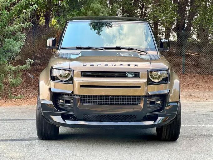 Used Land Rover Defender 110 II, 3.0 l, 2024 in Sharjah by Ali Abood Used Cars, Brown color. GCC Specs | AUTO.AE
