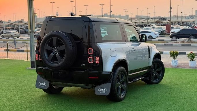 Used Land Rover Defender P400 II, 3.0 l, 2021 in Sharjah by Badar Used Cars, Silver color.  | AUTO.AE