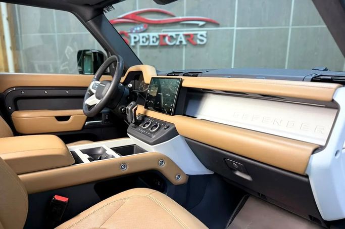 Used Land Rover Defender 110 II (L663), 2.0 l, 2025 in UAE, Sharjah by Speedcars, Grey color. GCC Specs | AUTO.AE | Listing #295638 — photo 17 of 17