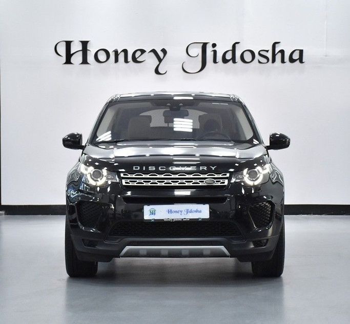 Подержанный Land Rover Discovery Sport I, 2.0 л, 2018 в Шардже от Honey Gidosha Used Cars Tr. Черный цвет.  | AUTO.AE