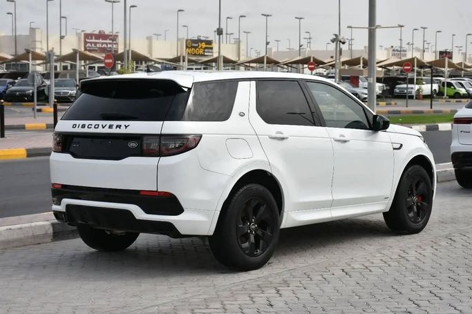 Used Land Rover Discovery Sport I Facelift, 2.0 l, 2020 in Sharjah by Alfaris Used Cars, White color. Other | AUTO.AE