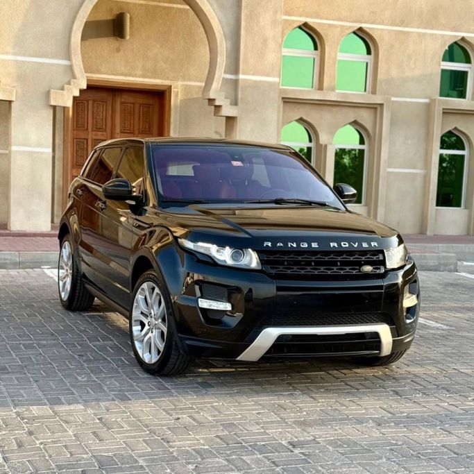Подержанный Land Rover Range Rover Evoque P240 I, 2.0 л, 2015 в Шардже от Sarmad Cars Черный цвет. Other | AUTO.AE