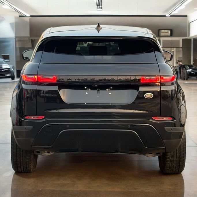 مستعملة Land Rover Range Rover Evoque P160 فيس ليفت الثاني، 1.5 لتر، 2023 في الإمارات، الشارقة من Lamer Motors، اللون أسود. المواصفات الأمريكية | AUTO.AE | إعلان #296080 — صورة 10 من 16