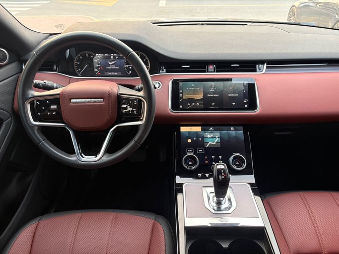 مستعملة Land Rover Range Rover Evoque P160 فيس ليفت الثاني، 1.5 لتر، 2023 في الإمارات، الشارقة من Lamer Motors، اللون أسود. المواصفات الأمريكية | AUTO.AE | إعلان #296080 — صورة 16 من 16