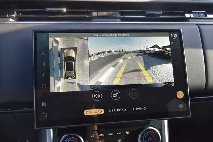 Подержанный Land Rover Range Rover P530 MHEV V, 4.4 л, 2023 в Шардже от Alfaris Used Cars Черный цвет.  | AUTO.AE