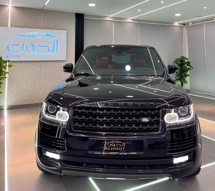 Used Land Rover Range Rover P510 IV, 5.0 l, 2016 in Sharjah by Ayoon Alhoot Motors, Black color. GCC Specs | AUTO.AE