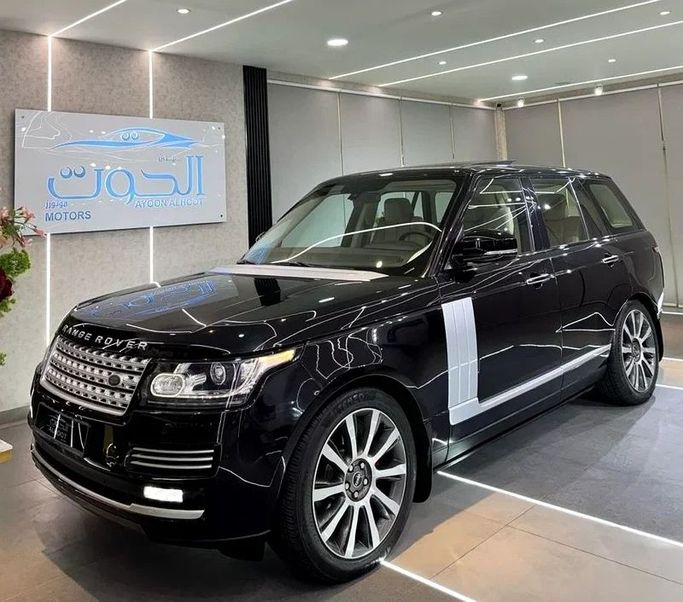 Подержанный Land Rover Range Rover P510 IV, 5.0 л, 2015 в Шардже от Ayoon Alhoot Motors Черный цвет. GCC | AUTO.AE