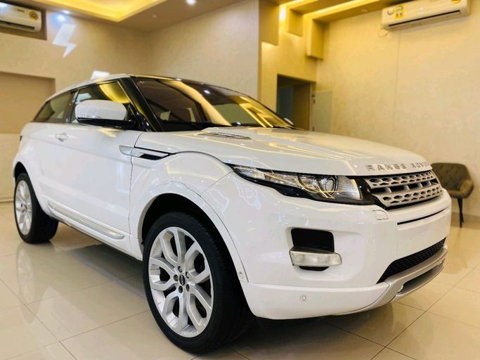 Подержанный Land Rover Range Rover P340 IV, 3.0 л, 2012 в Шардже от Alhamoor Used Cars Белый цвет. GCC | AUTO.AE