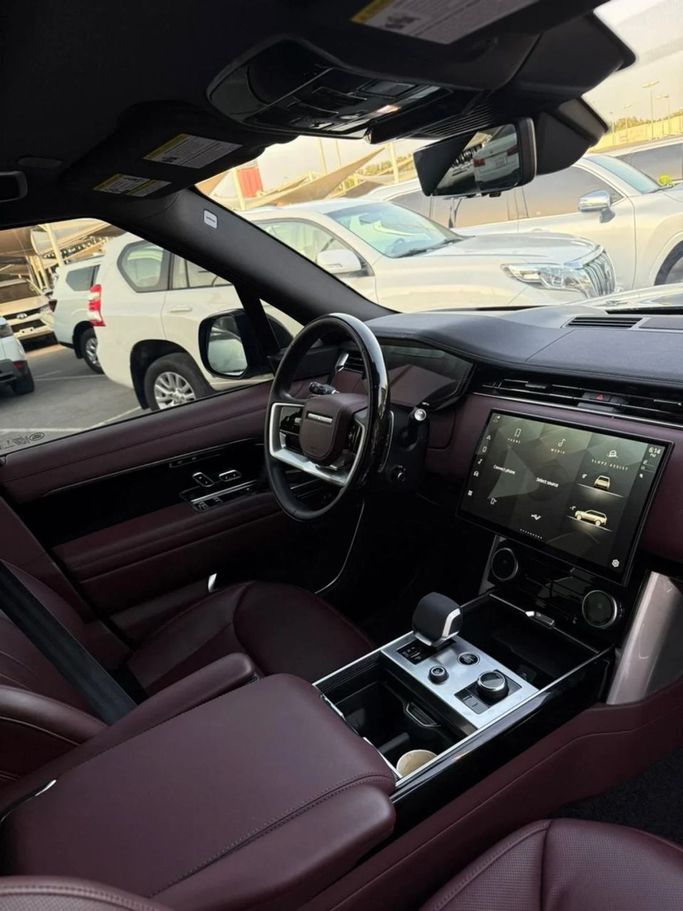Used Land Rover Range Rover P400 MHEV V, 3.0 l, 2023 in Sharjah by Nour Alnukhba Motors, Grey color. American Specs | AUTO.AE