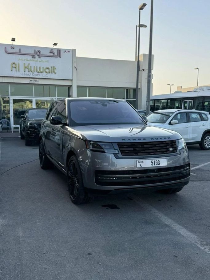 Used Land Rover Range Rover P400 MHEV V, 3.0 l, 2023 in Sharjah by Nour Alnukhba Motors, Grey color. American Specs | AUTO.AE