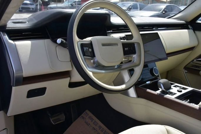 Used Land Rover Range Rover P360 MHEV LONG V, 3.0 l, 2023 in Sharjah by Alfaris Used Cars, White color.  | AUTO.AE
