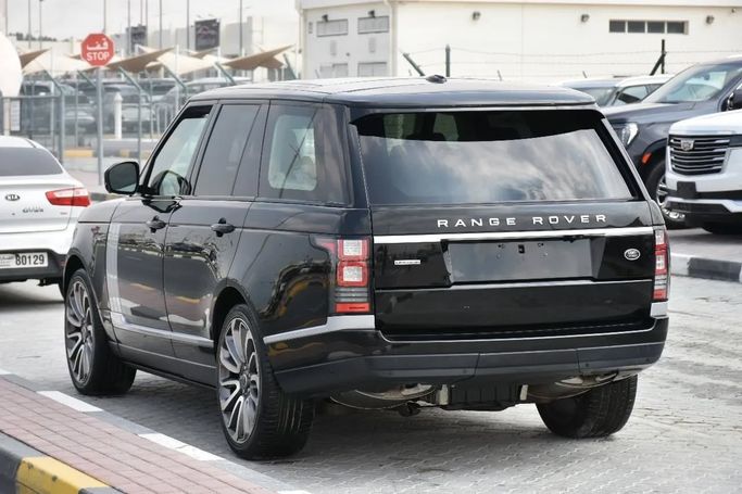 Подержанный Land Rover Range Rover P340 IV, 3.0 л, 2015 в Шардже от Alfaris Used Cars Черный цвет. Other | AUTO.AE