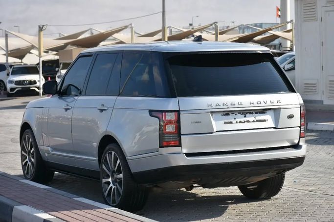 Used Land Rover Range Rover P340 IV, 3.0 l, 2017 in Sharjah by Alfaris Used Cars, Silver color. Other | AUTO.AE