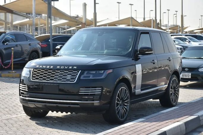 Подержанный Land Rover Range Rover P400 MHEV V, 3.0 л, 2021 в Шардже от Alfaris Used Cars Черный цвет. Other | AUTO.AE
