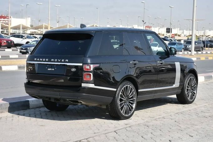 Подержанный Land Rover Range Rover P400 MHEV V, 3.0 л, 2021 в Шардже от Alfaris Used Cars Черный цвет. Other | AUTO.AE