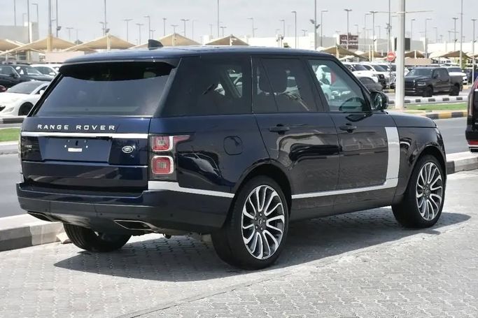 Подержанный Land Rover Range Rover P525 IV Рестайлинг, 5.0 л, 2021 в Шардже от Alfaris Used Cars Черный цвет. Other | AUTO.AE