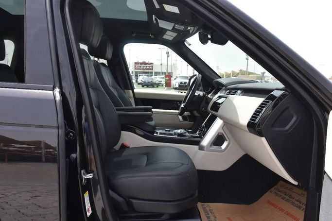 Used Land Rover Range Rover D275 IV Facelift, 3.0 l, 2020 in Sharjah by Alfaris Used Cars, Black color. Other | AUTO.AE