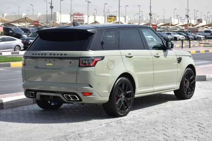 Подержанный Land Rover Range Rover SV IV Рестайлинг, 5.0 л, 2022 в Шардже от Alfaris Used Cars Зеленый цвет. Other | AUTO.AE