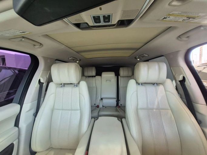 Подержанный Land Rover Range Rover P510 IV, 5.0 л, 2014 в Шардже от Al Sada used cars Черный цвет. Американская | AUTO.AE