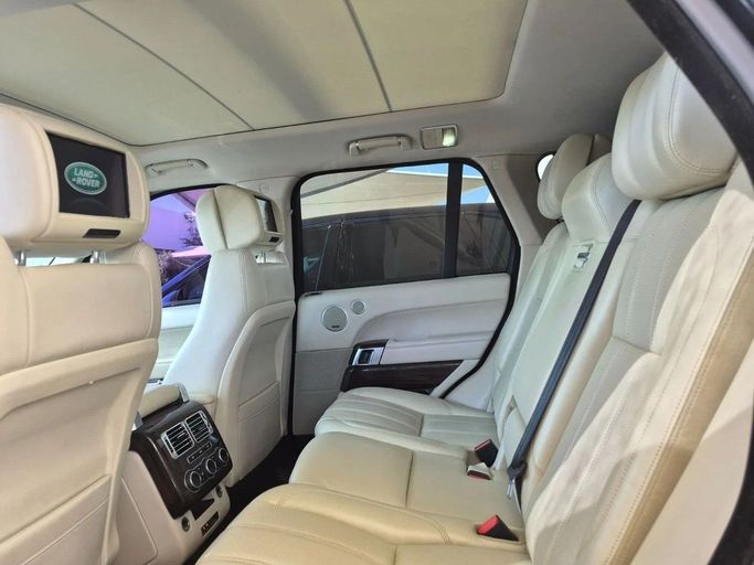Подержанный Land Rover Range Rover P510 IV, 5.0 л, 2014 в Шардже от Al Sada used cars Черный цвет. Американская | AUTO.AE