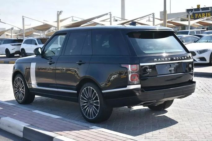 Used Land Rover Range Rover P525 IV Facelift, 5.0 l, 2022 in Sharjah by Alfaris Used Cars, Black color. Other | AUTO.AE