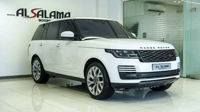 Подержанный Land Rover Range Rover P380 IV Рестайлинг, 3.0 л, 2019 в Шардже от Alsalama Motors Белый цвет. GCC | AUTO.AE