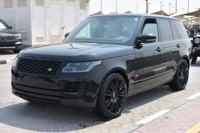 Used Land Rover Range Rover P400 MHEV IV Facelift, 3.0 l, 2020 in Sharjah by Alfaris Used Cars, Black color. Other | AUTO.AE