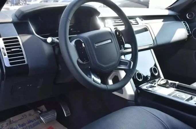 Used Land Rover Range Rover P340 IV Facelift, 3.0 l, 2022 in Sharjah by Alfaris Used Cars, White color. Other | AUTO.AE