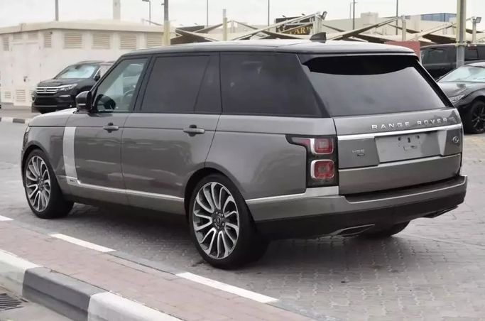 Used Land Rover Range Rover P380 IV Facelift, 3.0 l, 2021 in Sharjah by Alfaris Used Cars, Grey color. Other | AUTO.AE