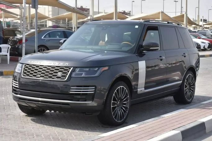 Подержанный Land Rover Range Rover P525 IV Рестайлинг, 5.0 л, 2020 в Шардже от Alfaris Used Cars Серый цвет. Other | AUTO.AE