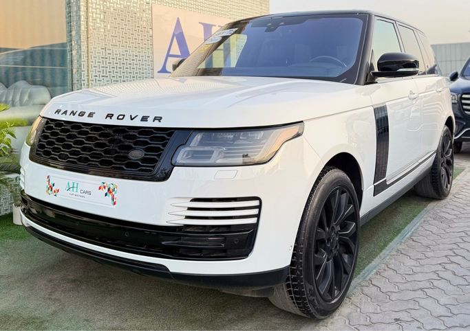 مستعملة Land Rover Range Rover P525 فيس ليفت IV, 5.0 l, 2019 في في الشارقة من AHMED ULLA HAJI، اللون أبيض. المواصفات الأمريكية | AUTO.AE | إعلان #272589