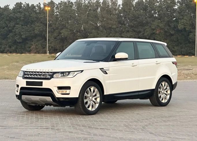 مستعملة Land Rover Range Rover P340 رابعاً, 3.0 l, 2015 في في الشارقة من Al Aayan Used Cars، اللون أبيض. مواصفات الخليج | AUTO.AE | إعلان #272902