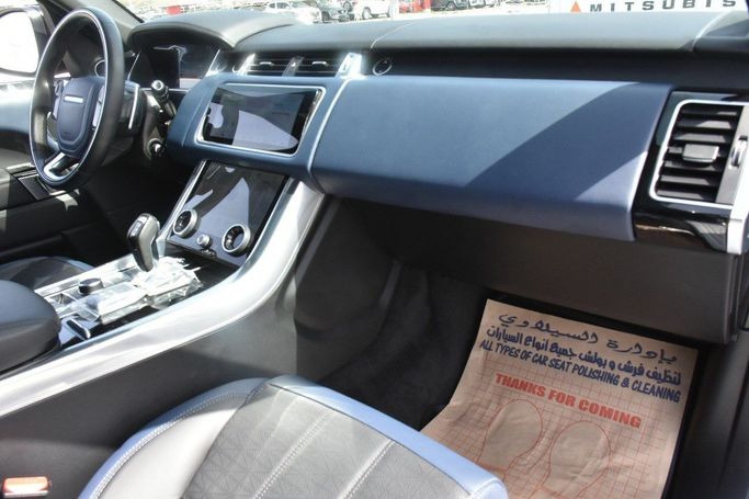 Подержанный Land Rover Range Rover Sport P525 II Рестайлинг, 5.0 л, 2019 в Шардже от Alfaris Used Cars Синий цвет.  | AUTO.AE