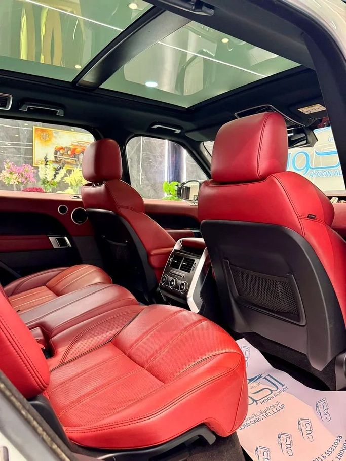 Подержанный Land Rover Range Rover Sport P525 II Рестайлинг, 5.0 л, 2017 в Шардже от Ayoon Alhoot Motors Белый цвет. GCC | AUTO.AE