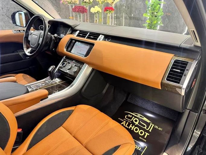 Used Land Rover Range Rover Sport P400 MHEV II Facelift, 3.0 l, 2017 in Sharjah by Ayoon Alhoot Motors, Black color. GCC Specs | AUTO.AE