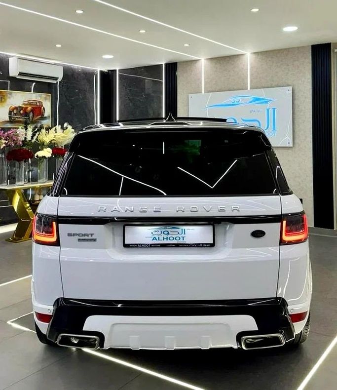 Used Land Rover Range Rover Sport P400 MHEV II Facelift, 3.0 l, 2019 in Sharjah by Ayoon Alhoot Motors, White color. GCC Specs | AUTO.AE