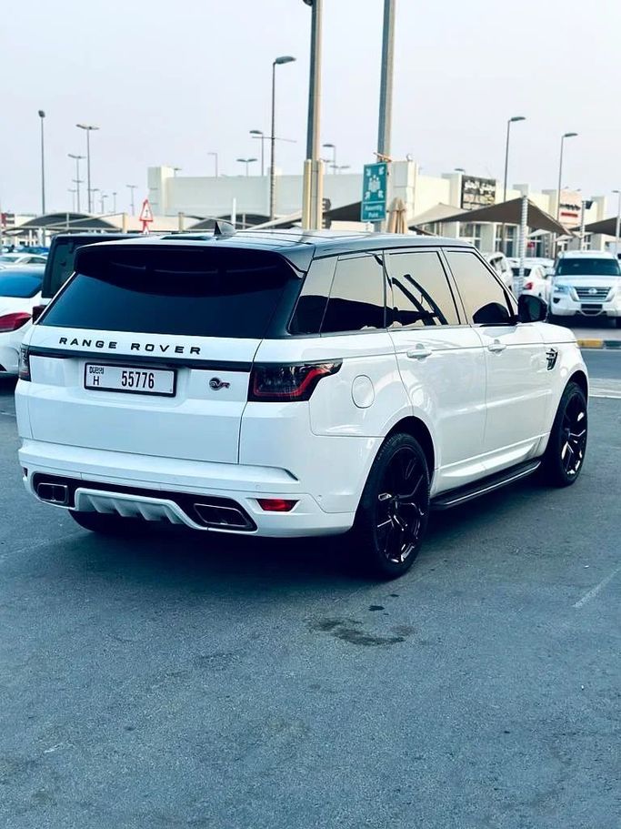 Used Land Rover Range Rover Sport II Facelift, 3.0 l, 2018 in Sharjah by Imad Younis Almani used Cars, White color. American Specs | AUTO.AE
