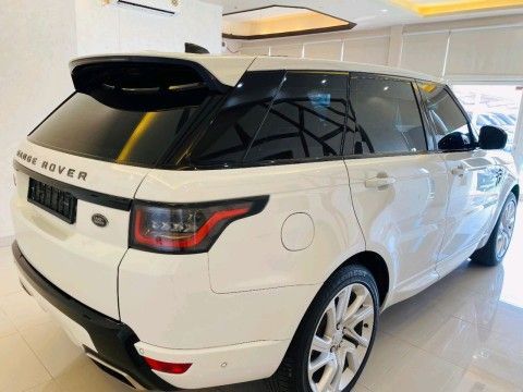 Used Land Rover Range Rover Sport P300 II Facelift, 2.0 l, 2019 in Sharjah by Alhamoor Used Cars, White color. GCC Specs | AUTO.AE