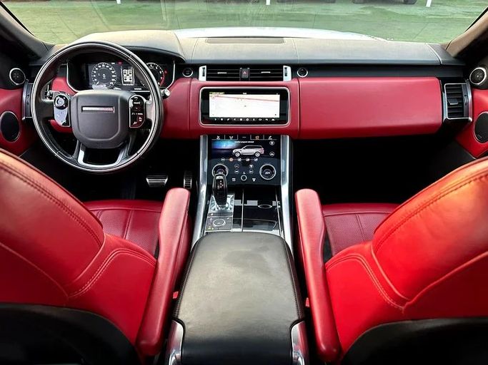 Подержанный Land Rover Range Rover Sport II Рестайлинг, 3.0 л, 2018 в Шардже от Ahmad alkhodari Motors Белый цвет. GCC | AUTO.AE