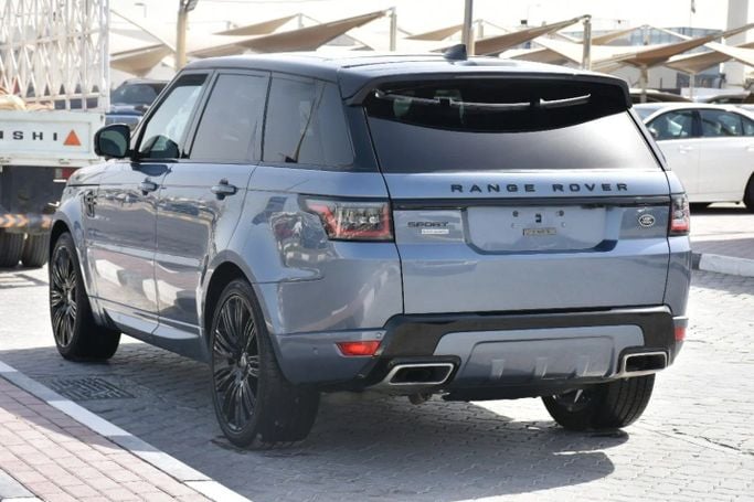Подержанный Land Rover Range Rover Sport II Рестайлинг, 3.0 л, 2019 в Шардже от Alfaris Used Cars Серебристый цвет. Other | AUTO.AE