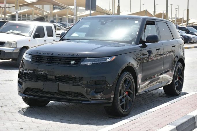 Подержанный Land Rover Range Rover Sport P460e III, 3.0 л, 2025 в Шардже от Alfaris Used Cars Серый цвет. Other | AUTO.AE
