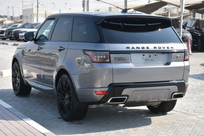 Подержанный Land Rover Range Rover Sport P525 II Рестайлинг, 5.0 л, 2021 в Шардже от Alfaris Used Cars Серебристый цвет. Other | AUTO.AE