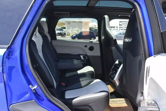 Used Land Rover Range Rover Sport SVR Carbon Fiber Edition II Facelift, 5 l, 2021 in Sharjah by Alfaris Used Cars, Blue color. Other | AUTO.AE