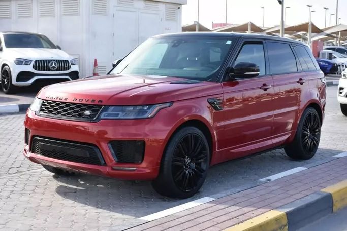 Подержанный Land Rover Range Rover Sport P440e II Рестайлинг, 2.0 л, 2022 в Шардже от Alfaris Used Cars Красный цвет. Other | AUTO.AE