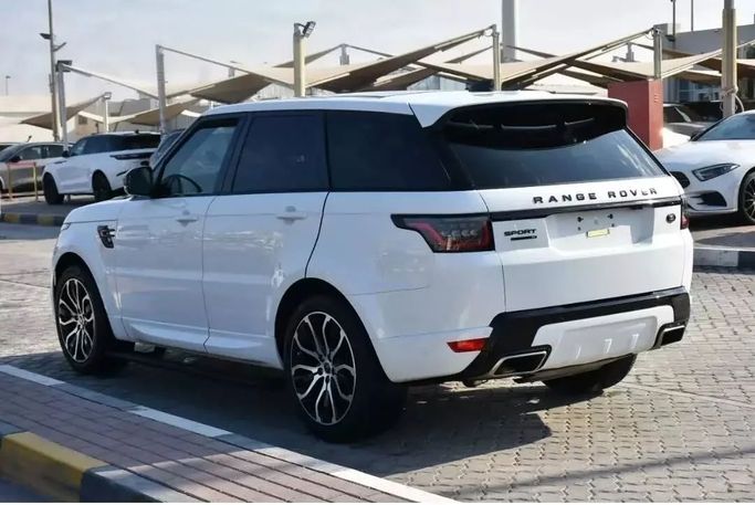 Подержанный Land Rover Range Rover Sport P340 II Рестайлинг, 3.0 л, 2020 в Шардже от Alfaris Used Cars Белый цвет. Other | AUTO.AE
