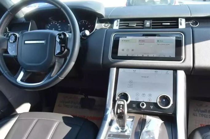 Подержанный Land Rover Range Rover Sport P340 II Рестайлинг, 3.0 л, 2020 в Шардже от Alfaris Used Cars Белый цвет. Other | AUTO.AE